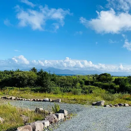 Stone Fronted Detached Just Over 2 Miles From Village Сasa de vacaciones Mulranny